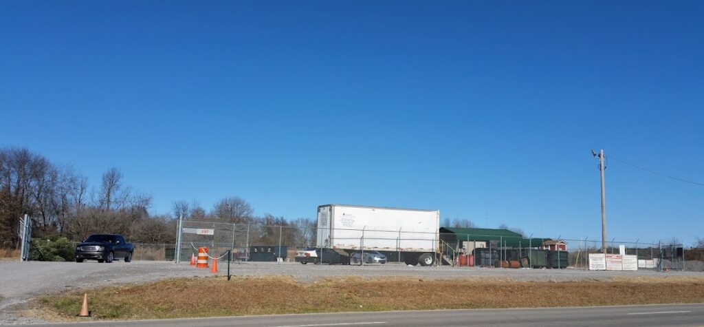 Bo Peep Convenience/Recycling Center - photo 2