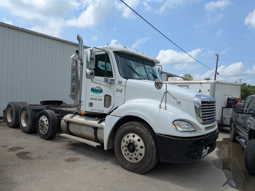 Universal Salvage Co - photo 4