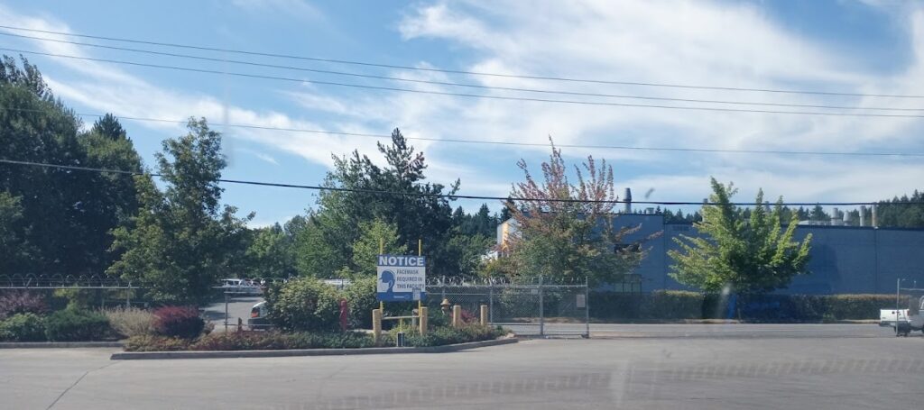 Radius Recycling - Woodinville - photo 2