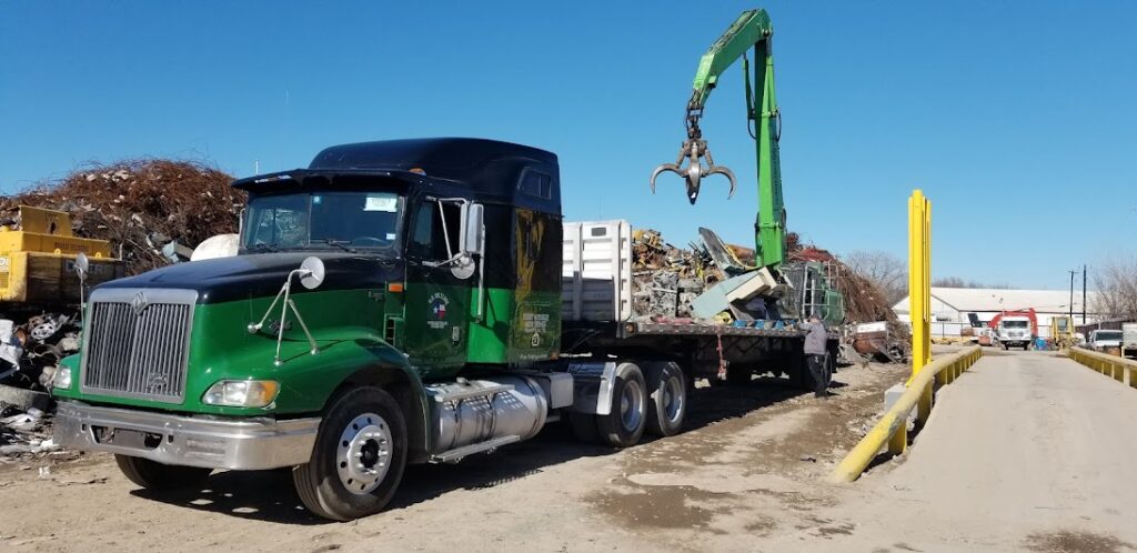 Mammoth Metal Recycling - photo 2
