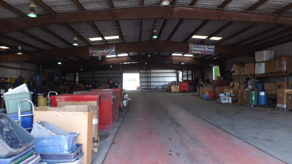 South Post Oak Recycling Center - photo 3