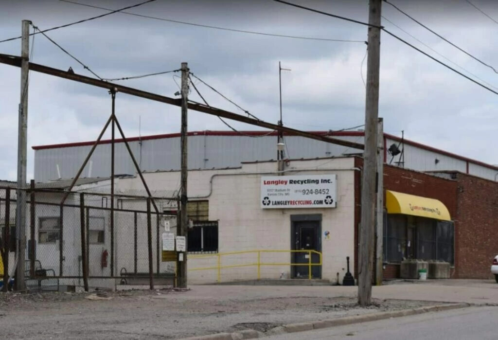 Langley Recycling Inc. - photo 2