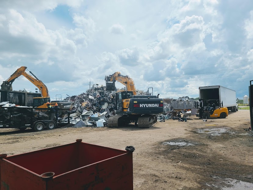 National Iron & Metals, LLC - photo 2