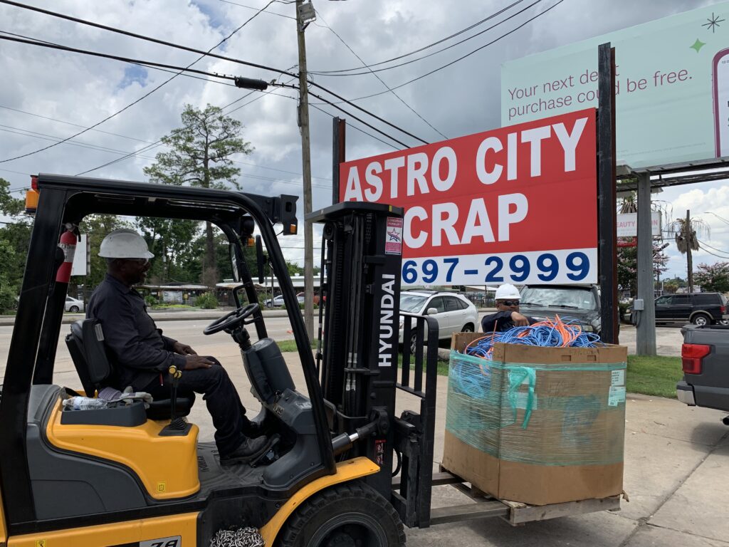 Astro City Scrap Metal - photo 2